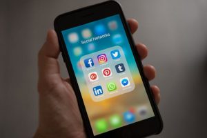 How to choose Social Media Platform for Advertising, Social targeting